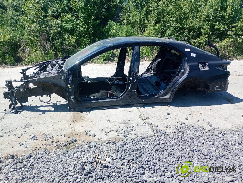 TOYOTA CAMRY sedan 2019 131 kW 2.5 Hybrid (AXVH71_) 2487 karoséria ČTVRŤÁK: Blatník prah strecha PODŁUŻNICA 