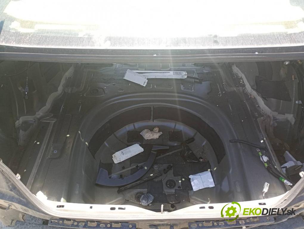 TOYOTA CAMRY sedan 2019 131 kW 2.5 Hybrid (AXVH71_) 2487 KAROSERIA ČTVRŤÁK blatník práh střecha PODŁUŻNICA