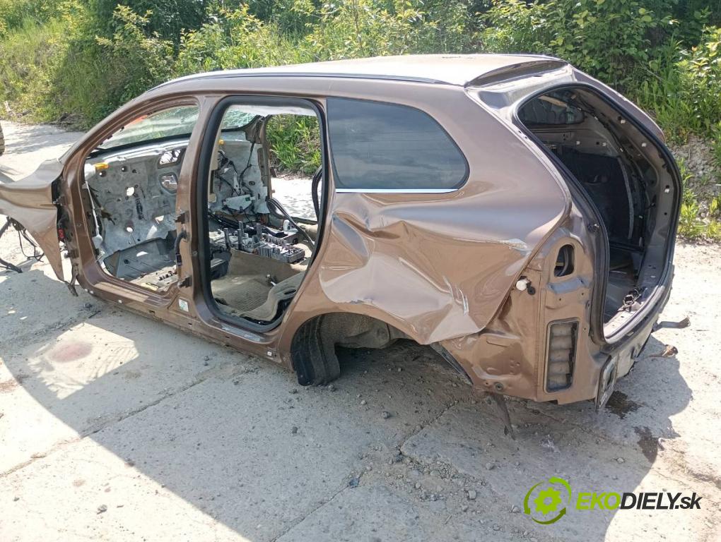 VOLVO XC60 I SUV 2012 158 kW D5 AWD 2400 KAROSERIA ČTVRŤÁK blatník práh střecha PODŁUŻNICA