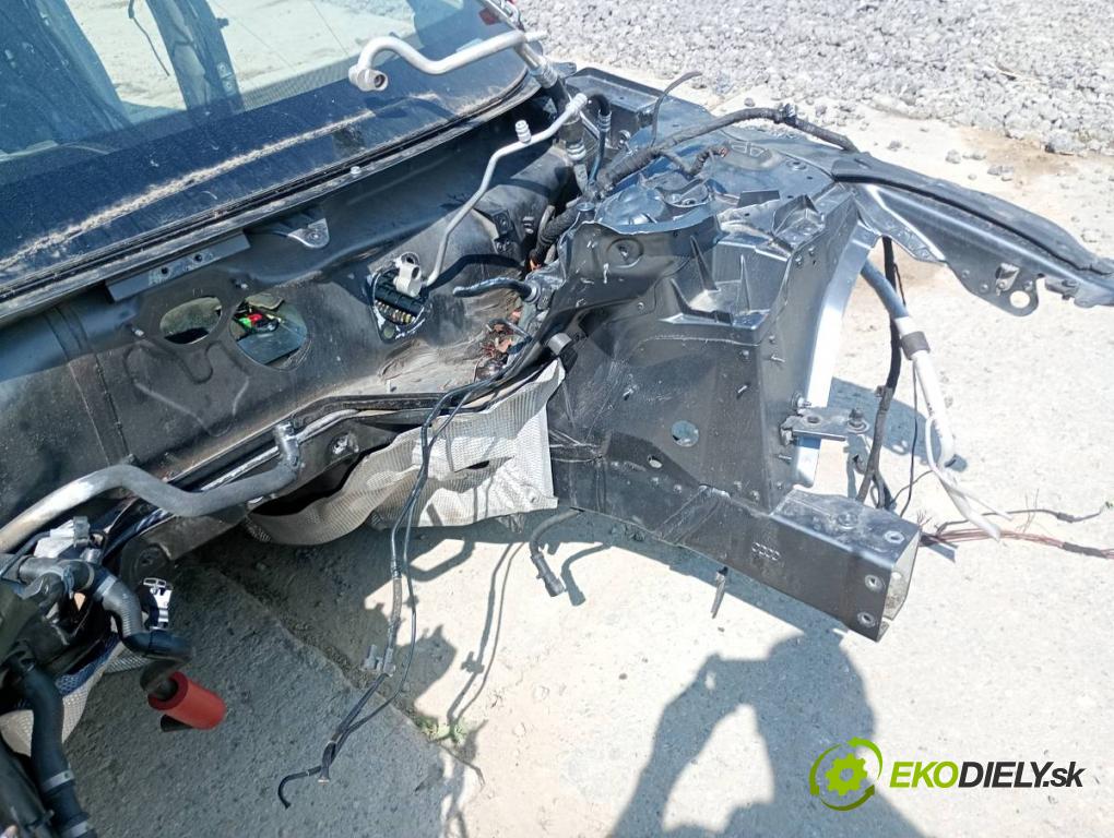 AUDI A8 D4 sedan 2016 445 kW S8 plus quattro 3993 KAROSERIA ČTVRŤÁK blatník práh střecha PODŁUŻNICA