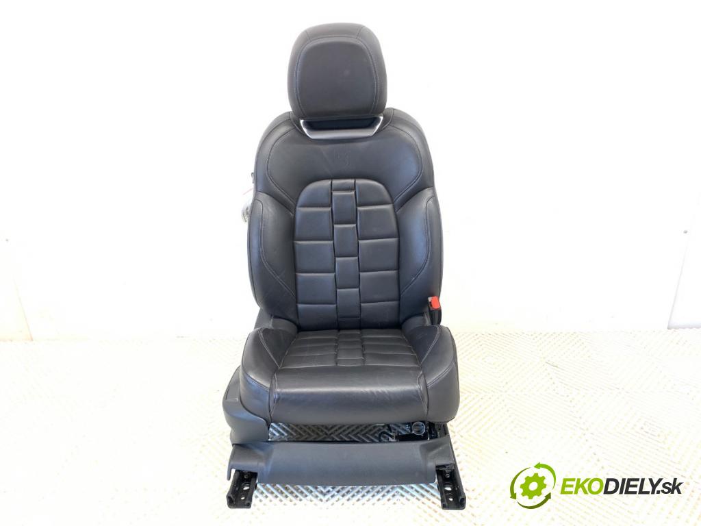 CITROEN DS5 liftback 2014 133 kW 2.0 BlueHDi 180 1997 sedadlo pravý přední část 