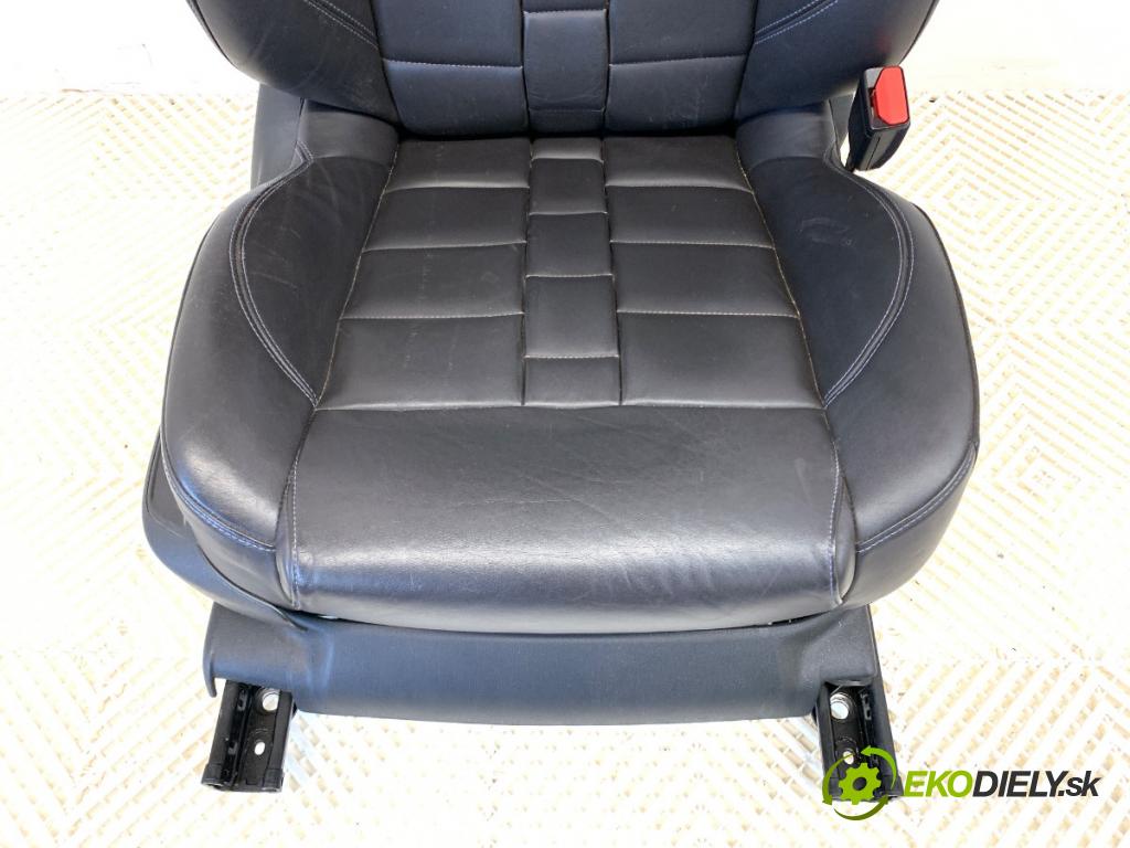 CITROEN DS5 liftback 2014 133 kW 2.0 BlueHDi 180 1997 Sedadlo pravy predný