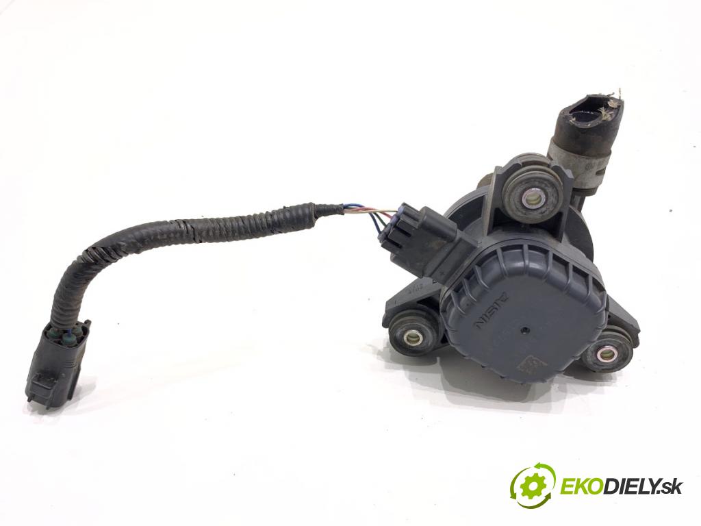 TOYOTA AURIS II Kombi 2017 73 kW 1.8 Hybrid (ZWE186_) 1798 DALŠÍ: Pumpa vody G9040-52010 (Vodná pumpa)