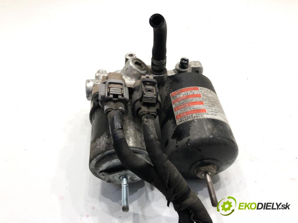TOYOTA AURIS II Kombi 2017 73 kW 1.8 Hybrid (ZWE186_) 1798 Pumpa ABS 47070-12010 (Pumpa ABS)