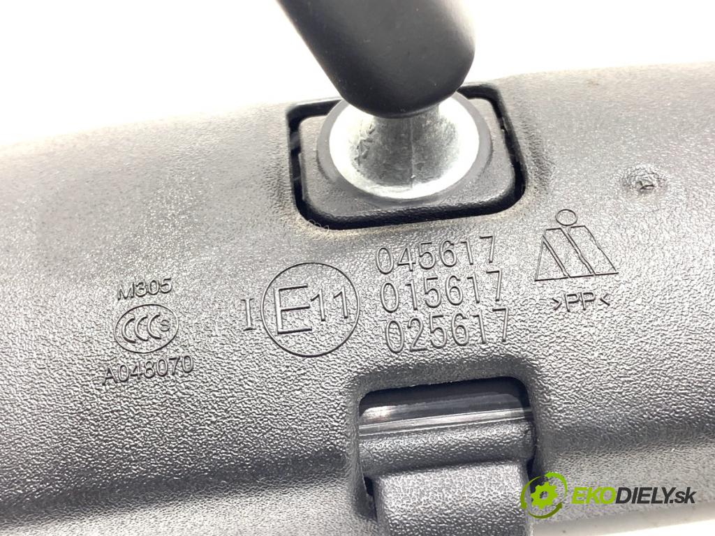 TOYOTA AURIS II Kombi 2017 73 kW 1.8 Hybrid (ZWE186_) 1798 zpětné zrcátko vnitřní (Vnitřní zpětné zrcátko)