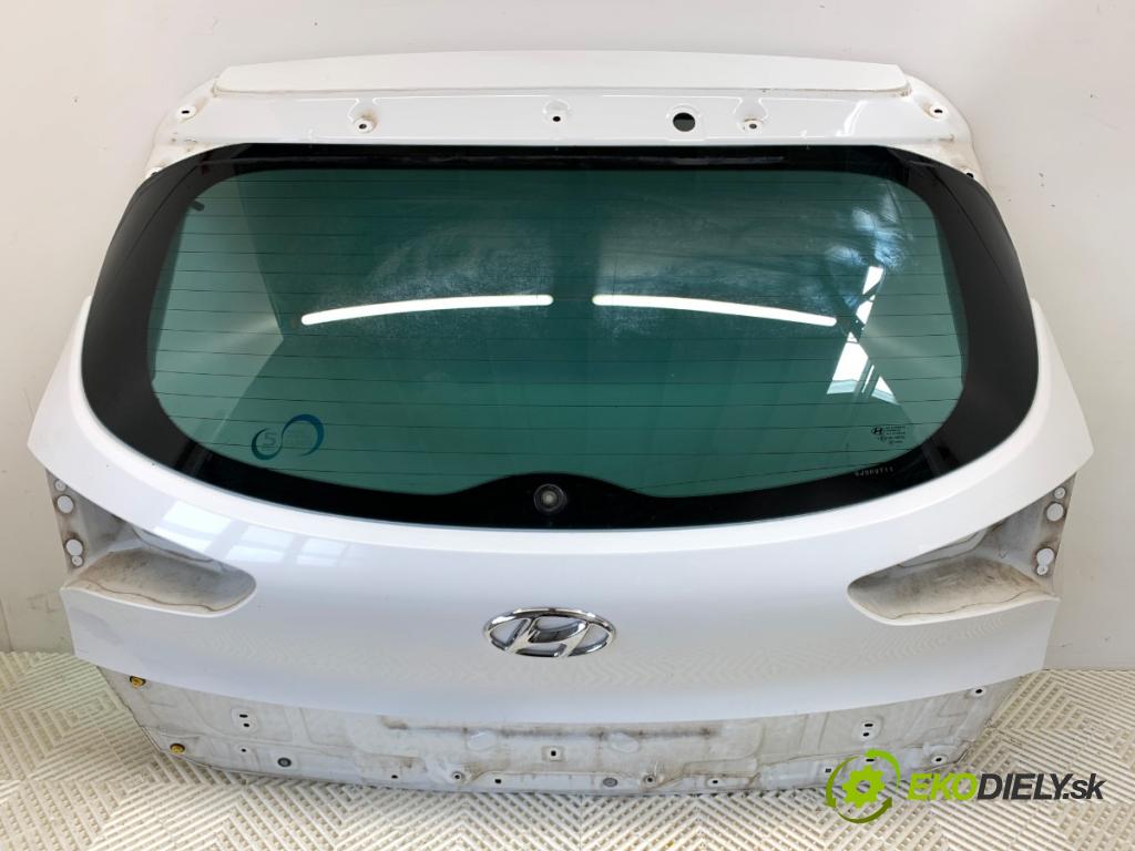 HYUNDAI TUCSON SUV 2015 85 kW 1.7 CRDi 1685 kapota zad PYW