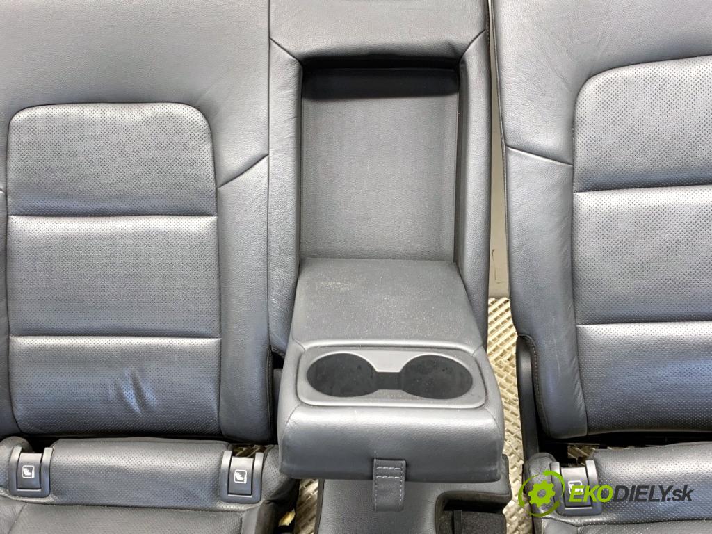 HYUNDAI TUCSON SUV 2015 85 kW 1.7 CRDi 1685 Sedadlo druhý rad