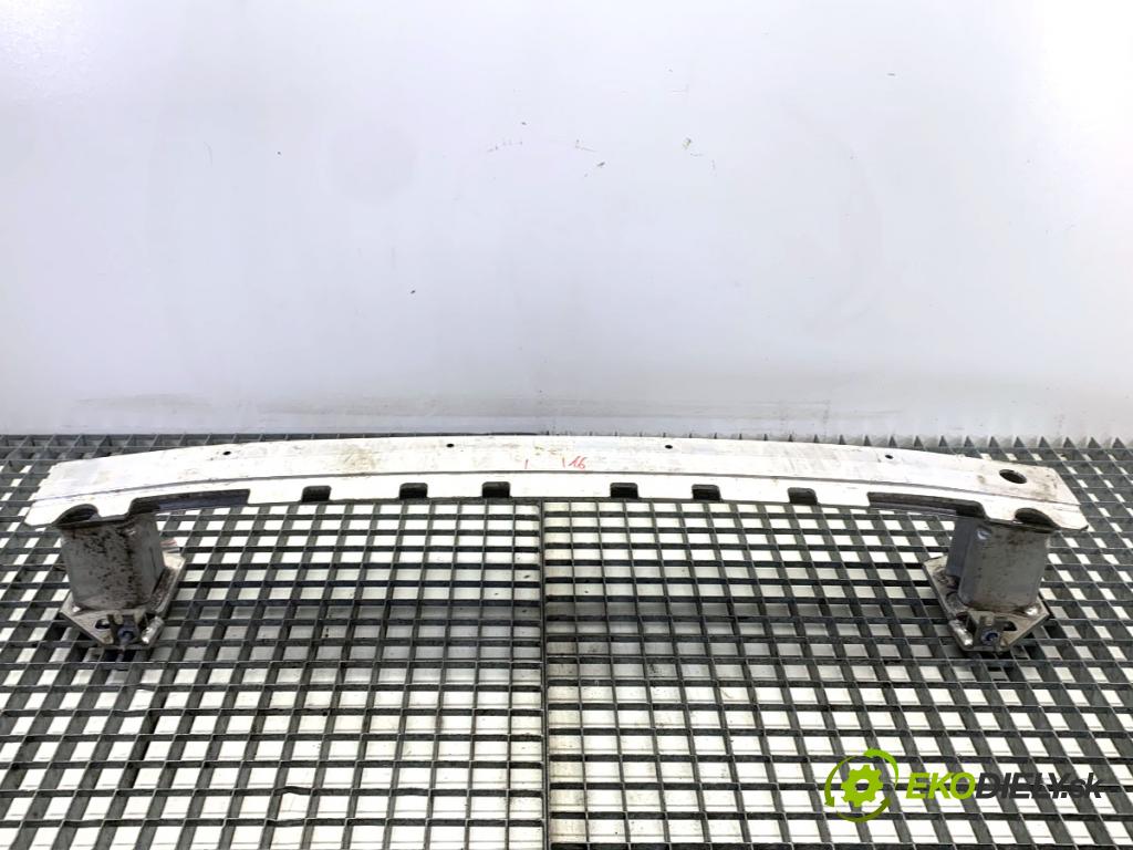 BMW G30 sedan 2020 140 kW 520 d xDrive 1995 Výstuha nárazníka zad 7387334 (Výstuha zadná)