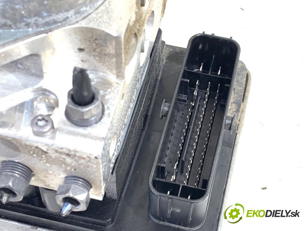 BMW G30 sedan 2020 140 kW 520 d xDrive 1995 Pumpa ABS 5A28346 (Pumpa ABS)
