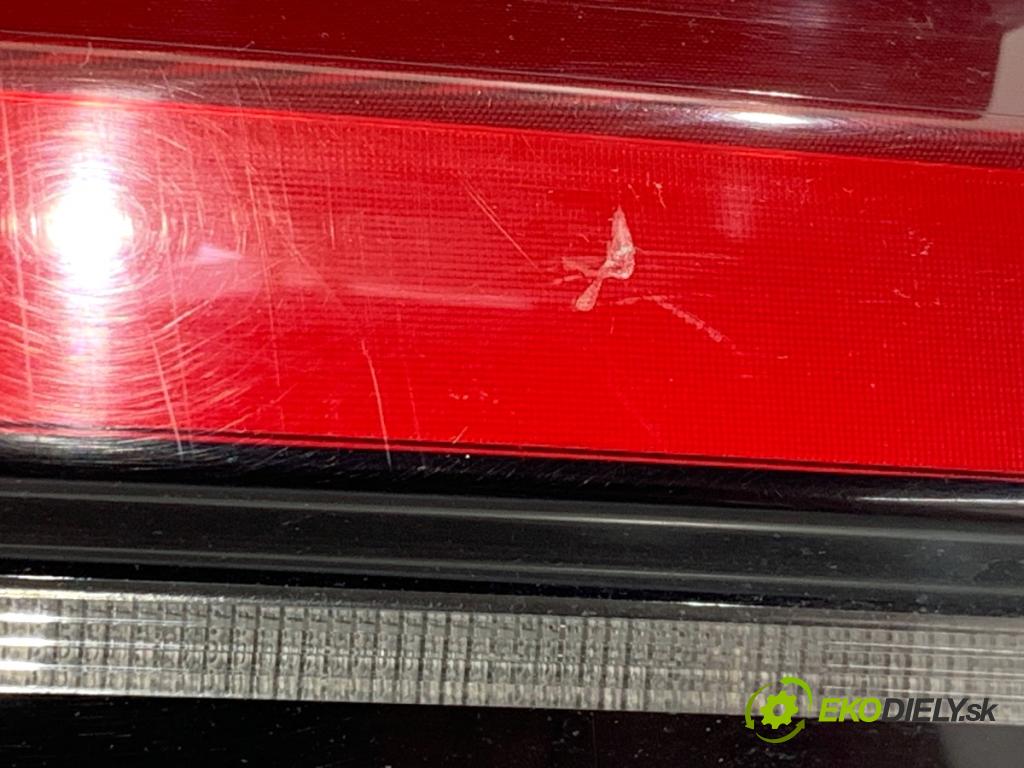 BMW G30 sedan 2020 140 kW 520 d xDrive 1995 světlo levý zadní část 8493811