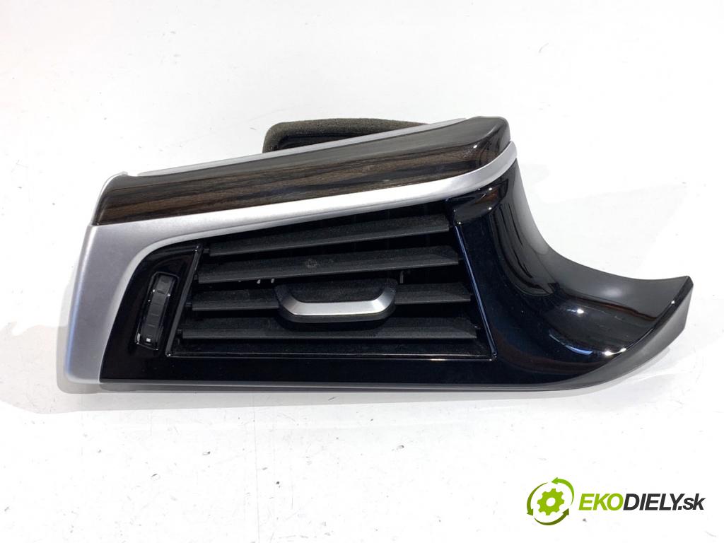 BMW G30 sedan 2020 140 kW 520 d xDrive 1995 Mriežky kúrenia ľavy predný 9329545