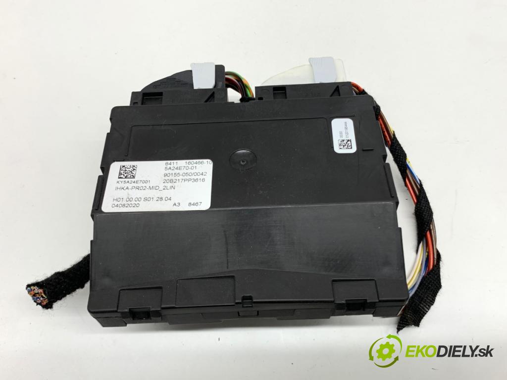 BMW G30 sedan 2020 140 kW 520 d xDrive 1995 modul topení 5A24E70