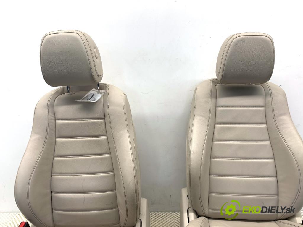 MERCEDES-BENZ GLE SUV 2020 270 kW GLE 450 EQ Boost 4-matic (167.157) 2498 Sedadlá, sedačky Sedadlo bočné