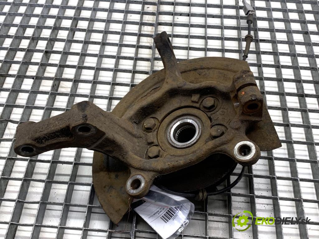 NISSAN QASHQAI J10 SUV 2011 104 kW 2.0 1997 náboj pravy predný