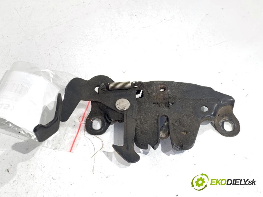 NISSAN QASHQAI J10 SUV 2011 104 kW 2.0 1997 zámok kapoty přední část 