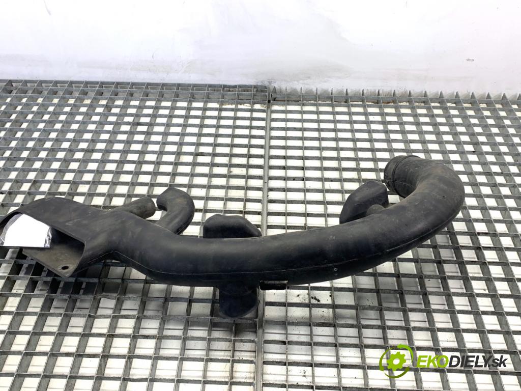 NISSAN QASHQAI J10 SUV 2011 104 kW 2.0 1997 Rúra vzduchu