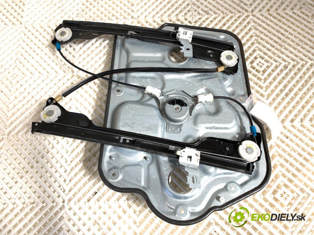 NISSAN QASHQAI J10 SUV 2011 104 kW 2.0 1997 mechanismus okna levý přední část 80771JD000