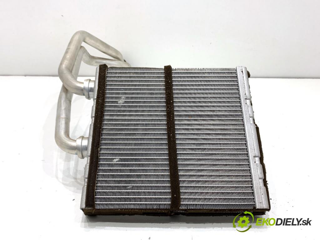 NISSAN QASHQAI J10 SUV 2011 104 kW 2.0 1997 topné těleso radiátor topení  (Radiátor topení)