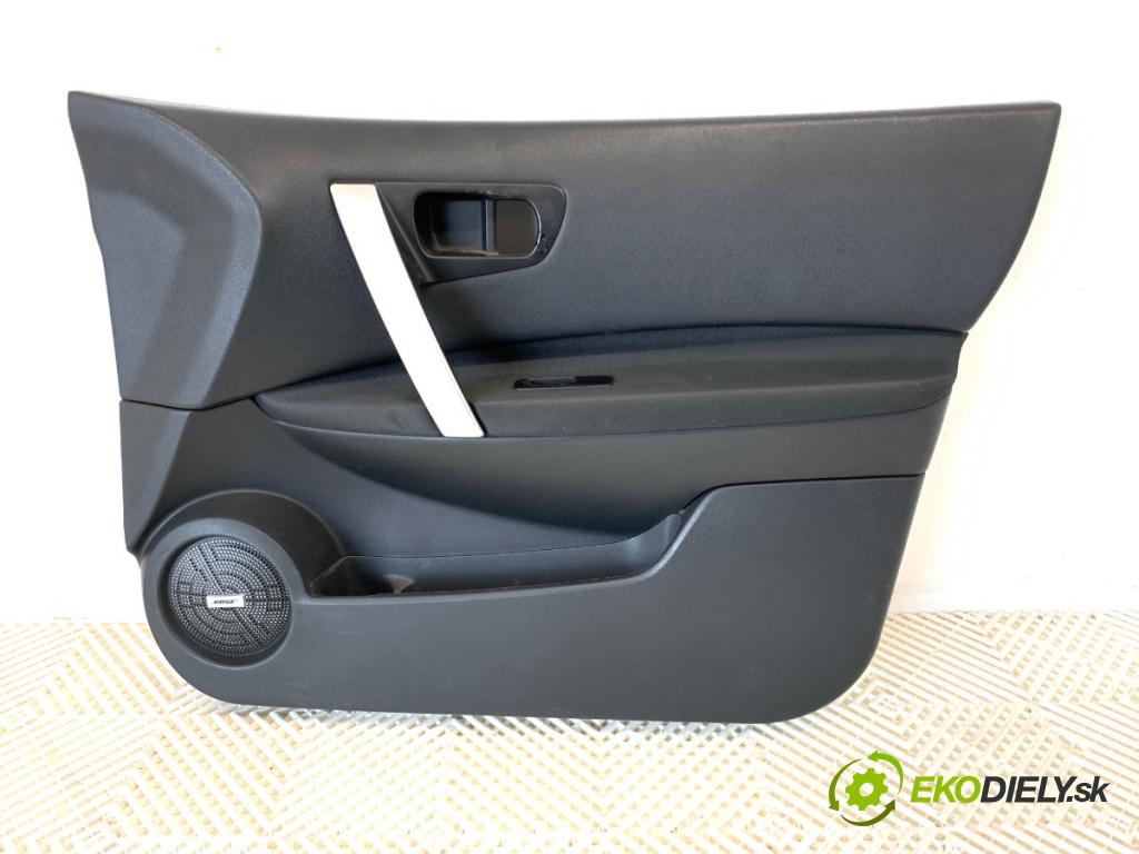 NISSAN QASHQAI J10 SUV 2011 104 kW 2.0 1997 čalúnenie Dvere pravy predný 