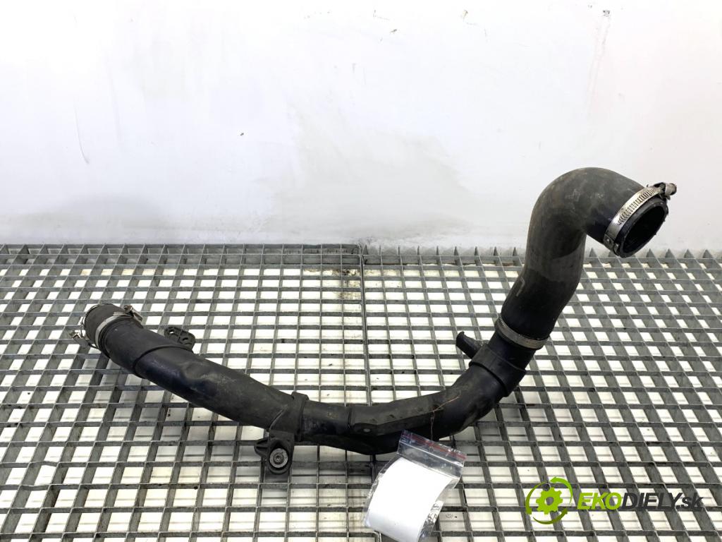 VW PASSAT CC B6 coupe 2011 103 kW 2.0 TDI 1968 Rúra vzduchu intercoolera 1K0145770AE