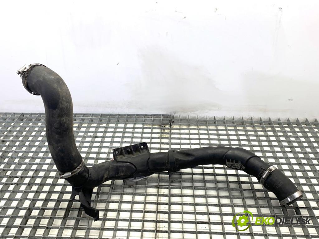 VW PASSAT CC B6 coupe 2011 103 kW 2.0 TDI 1968 Rúra vzduchu intercoolera 1K0145770AE