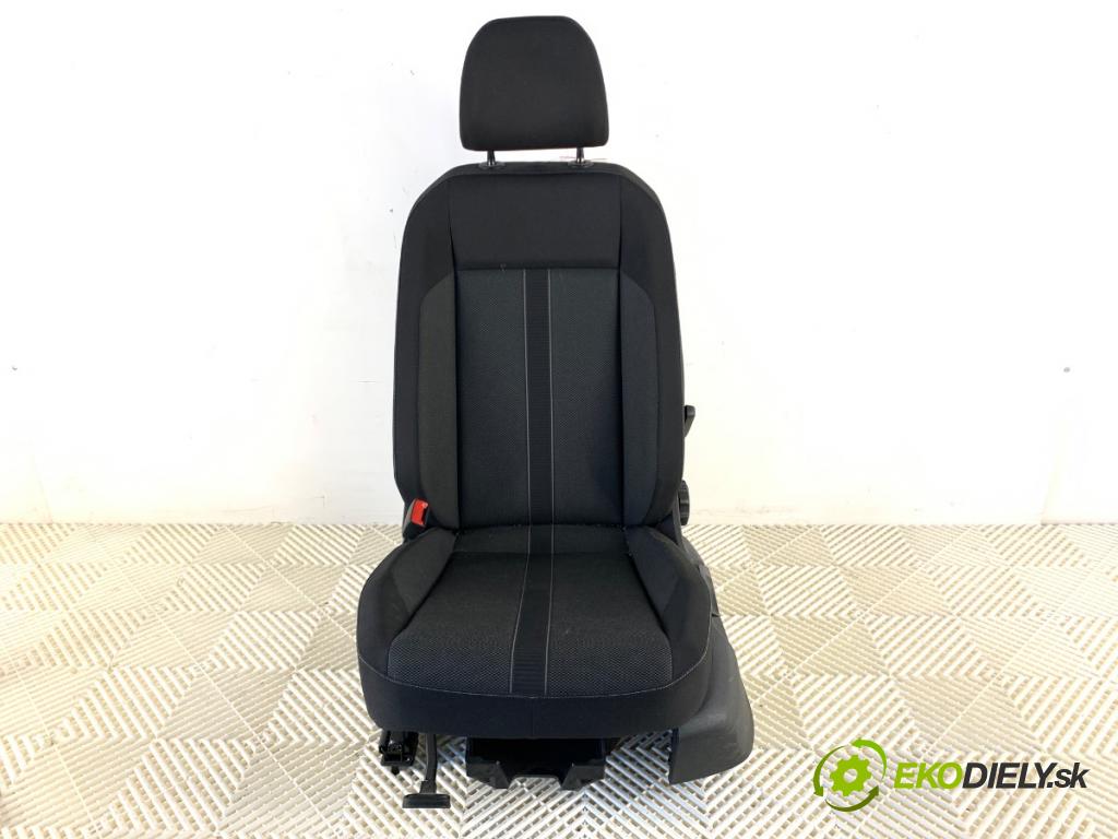 VW T-ROC SUV 2023 110 kW 1.5 TSI 1495 Sedadlo ľavy predný 