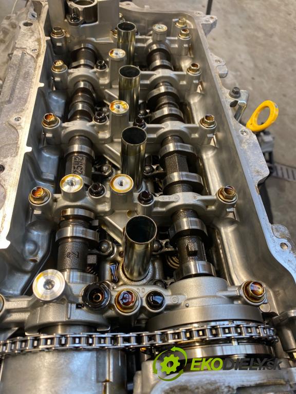 TOYOTA CAMRY sedan 2019 131 kW 2.5 Hybrid (AXVH71_) 2487 Motor A25A-V90 (Motor)