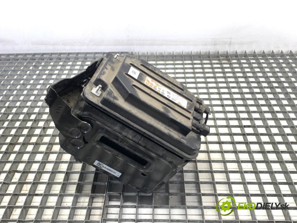 BMW G30 sedan 2020 140 kW 520 d xDrive 1995 AKUMULATOR: BATERIA 5A28639