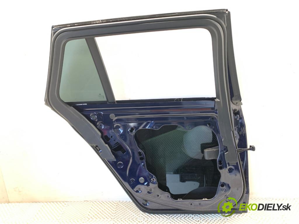 BMW G31 Kombi 2021 135 kW 530 e Plug-in-Hybrid xDrive 1998 dveře levý zadní část