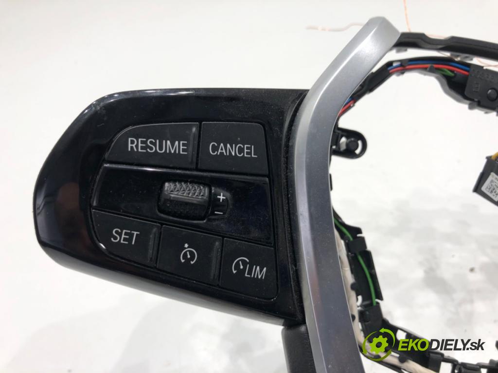 BMW G30 sedan 2020 140 kW 520 d xDrive 1995 SPÍNAČE: volantu 6805262