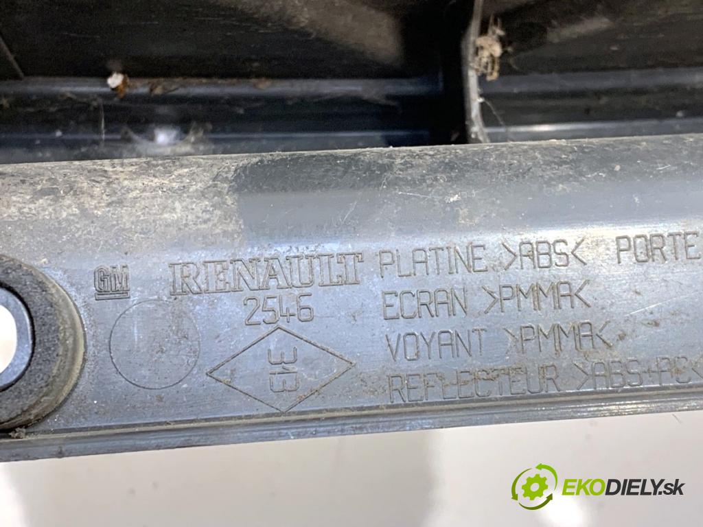RENAULT TRAFIC II Autobus 2004 99 kW 2.5 dCi 135 (JL0D) 2463 světlo pravý zadní část