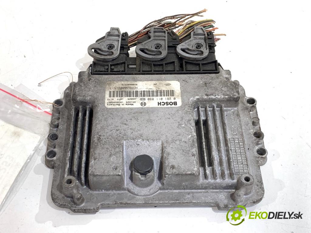RENAULT TRAFIC II Autobus 2004 99 kW 2.5 dCi 135 (JL0D) 2463 riadiaca jednotka Motor 8200402578 0281011890 (Riadiaca jednotka)