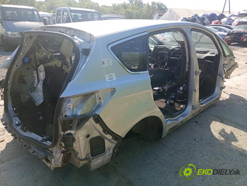 FORD S-MAX nadwozie wielkoprzestrzenne (MPV) 2015 110 kW 2.0 TDCi 1997 karoséria ČTVRŤÁK: Blatník prah strecha PODŁUŻNICA
