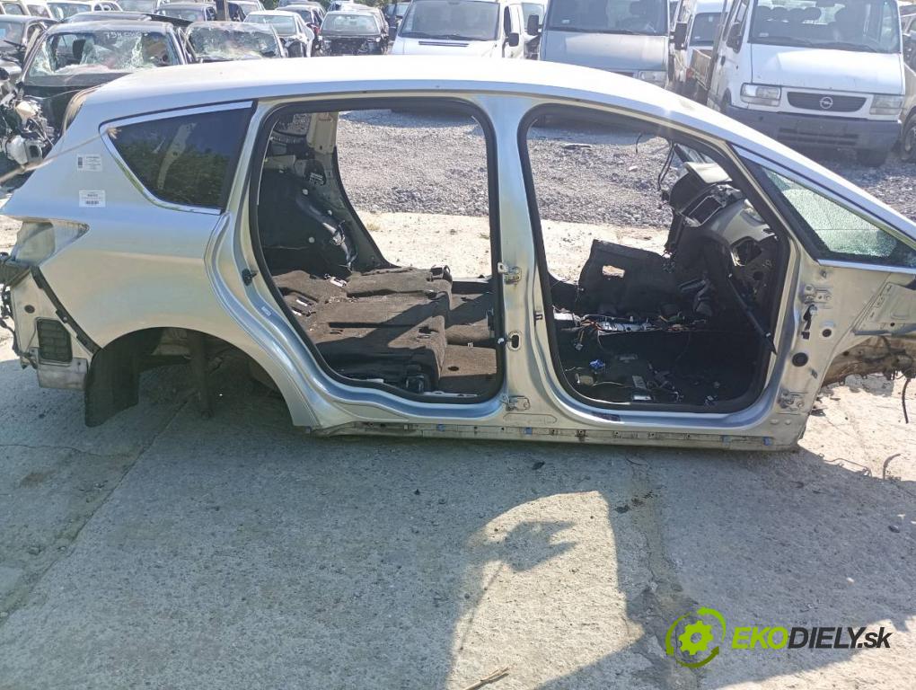 FORD S-MAX nadwozie wielkoprzestrzenne (MPV) 2015 110 kW 2.0 TDCi 1997 karoséria ČTVRŤÁK: Blatník prah strecha PODŁUŻNICA