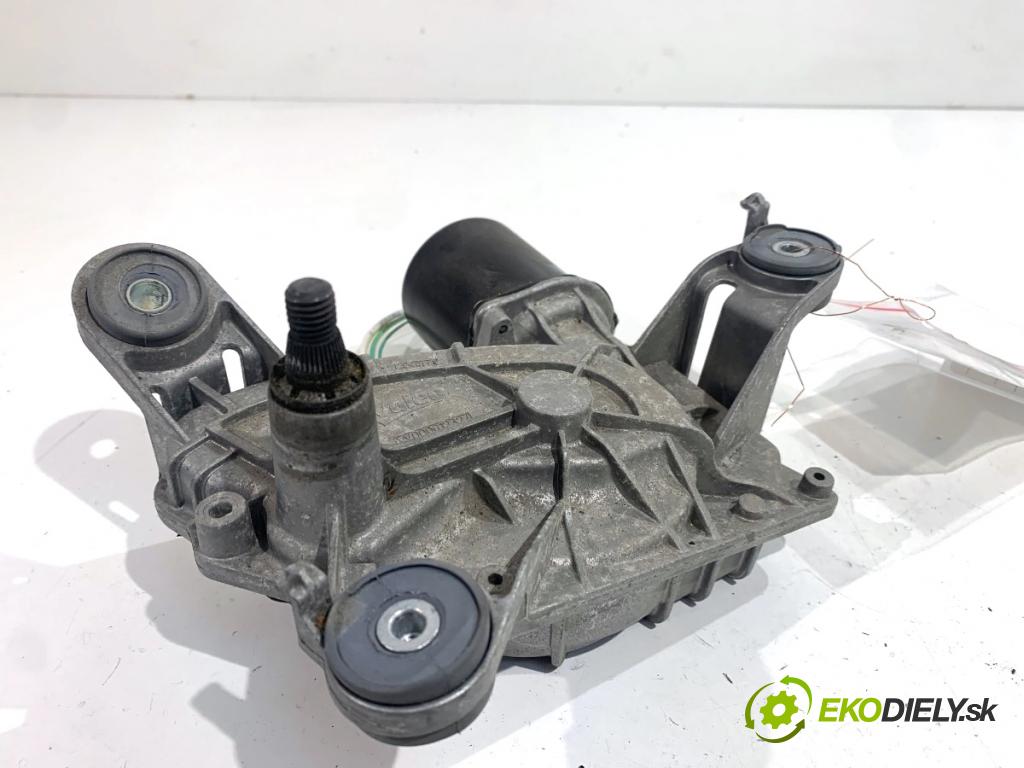 CITROEN DS5 liftback 2014 133 kW 2.0 BlueHDi 180 1997 Mechanizmus stieračov ľavy predný W000012323