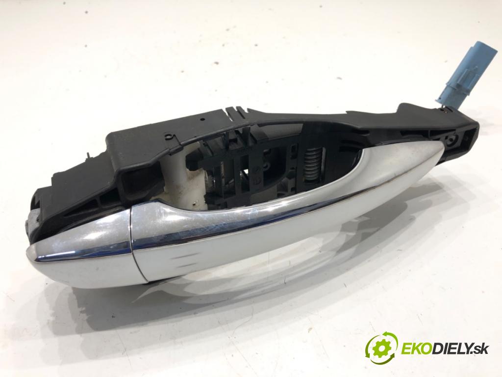 CITROEN DS5 liftback 2014 133 kW 2.0 BlueHDi 180 1997 klika vnejší pravý zadní část 9686433680