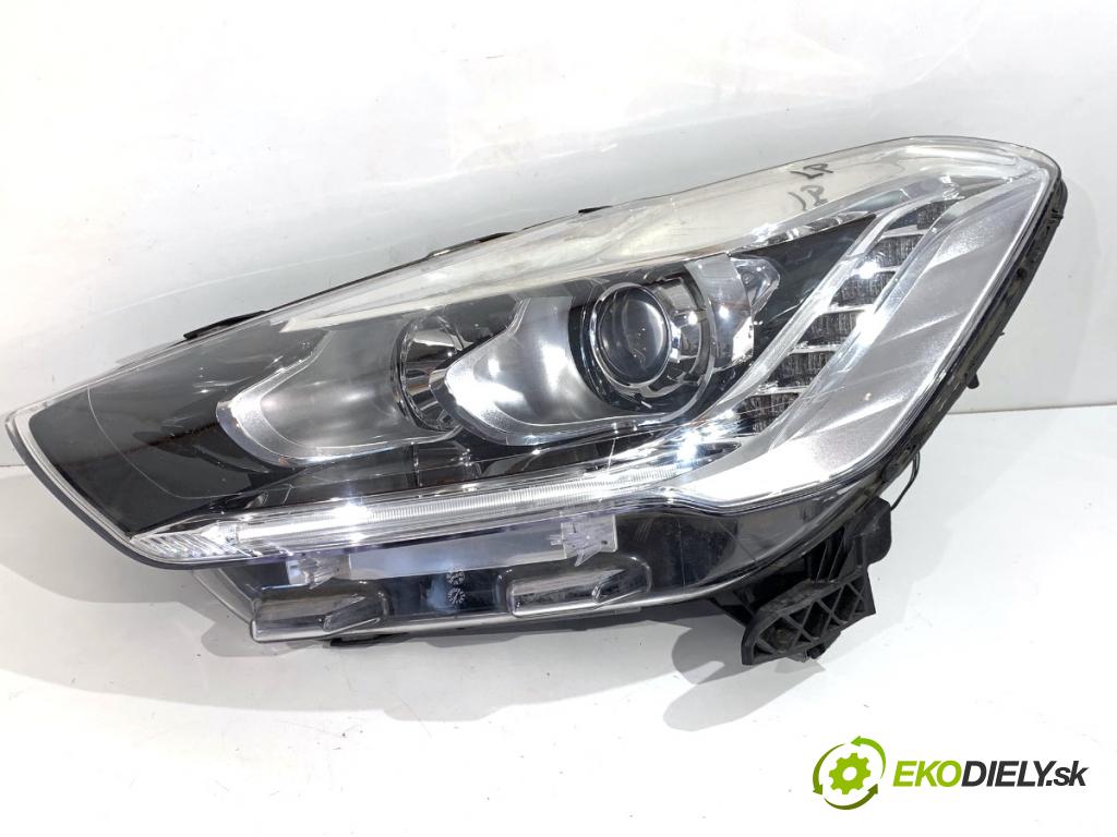CITROEN DS5 liftback 2014 133 kW 2.0 BlueHDi 180 1997 světlomet levý přední část XENON 9806093480