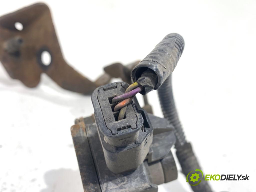 CITROEN DS5 liftback 2014 133 kW 2.0 BlueHDi 180 1997 Snímač XENON zad (Snímač)