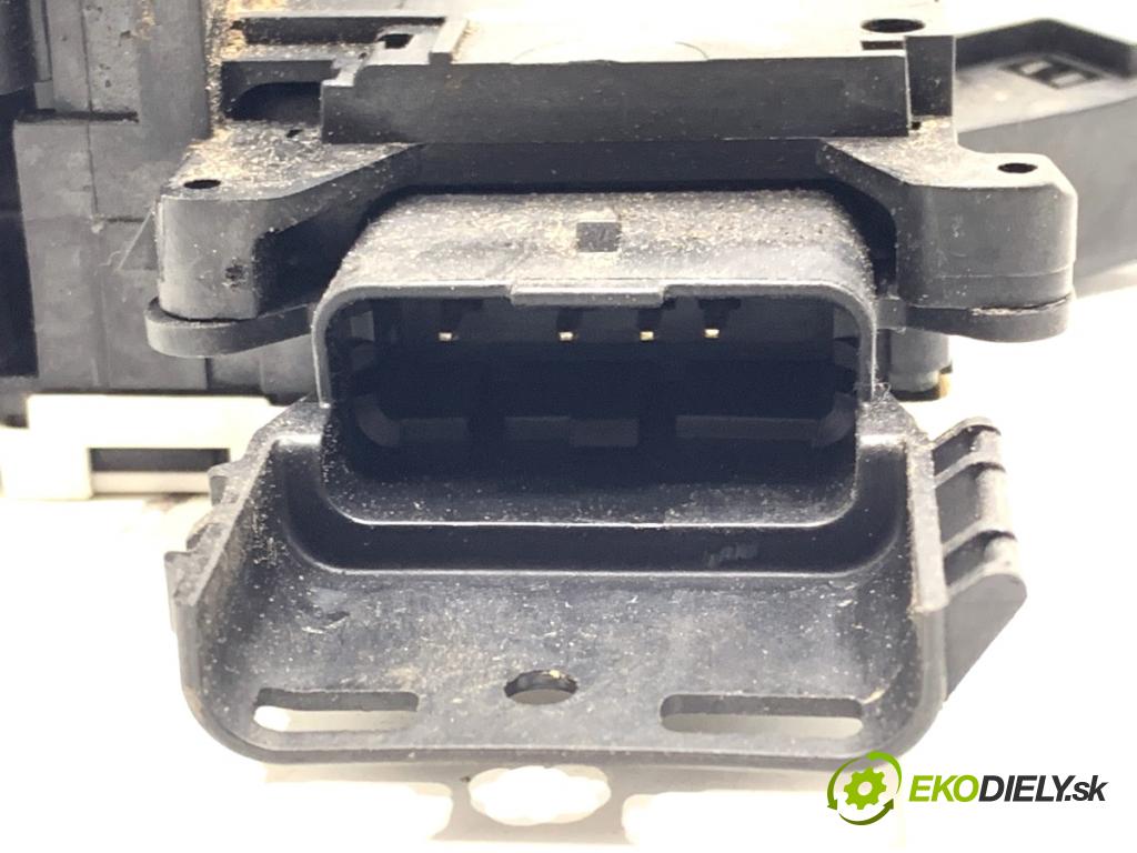 CITROEN C4 PICASSO I nadwozie wielkoprzestrzenne (MPV) 2009 80 kW 1.6 HDi 1560 zámok dveře pravý přední část 24099816