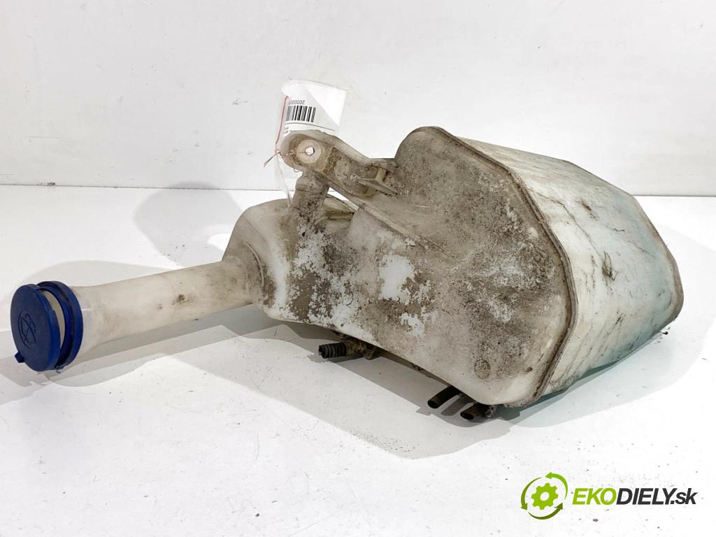 PEUGEOT 107 liftback 2008 50 kW 1.0 998 Nádržka ostrekovačov