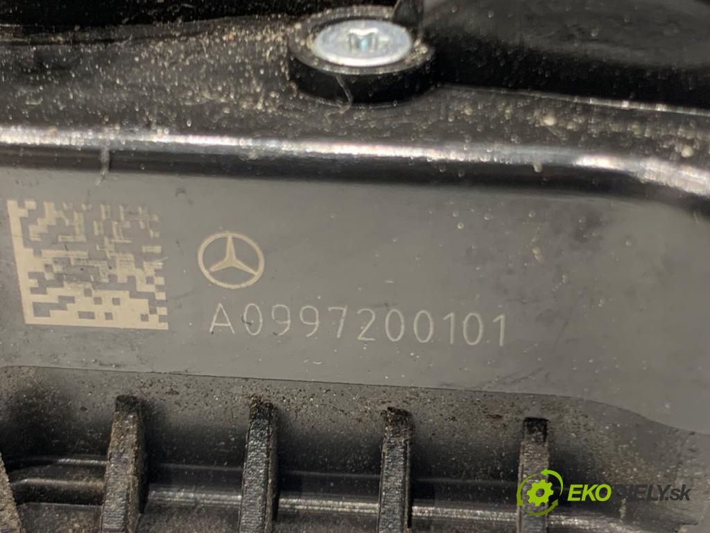 MERCEDES-BENZ GLE SUV 2020 270 kW GLE 450 EQ Boost 4-matic (167.157) 2498 zámok dveře levý přední část A0997200101