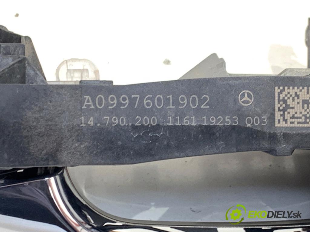MERCEDES-BENZ GLE SUV 2020 270 kW GLE 450 EQ Boost 4-matic (167.157) 2498 Kľučka vonkajšia ľavy predný A0997601902