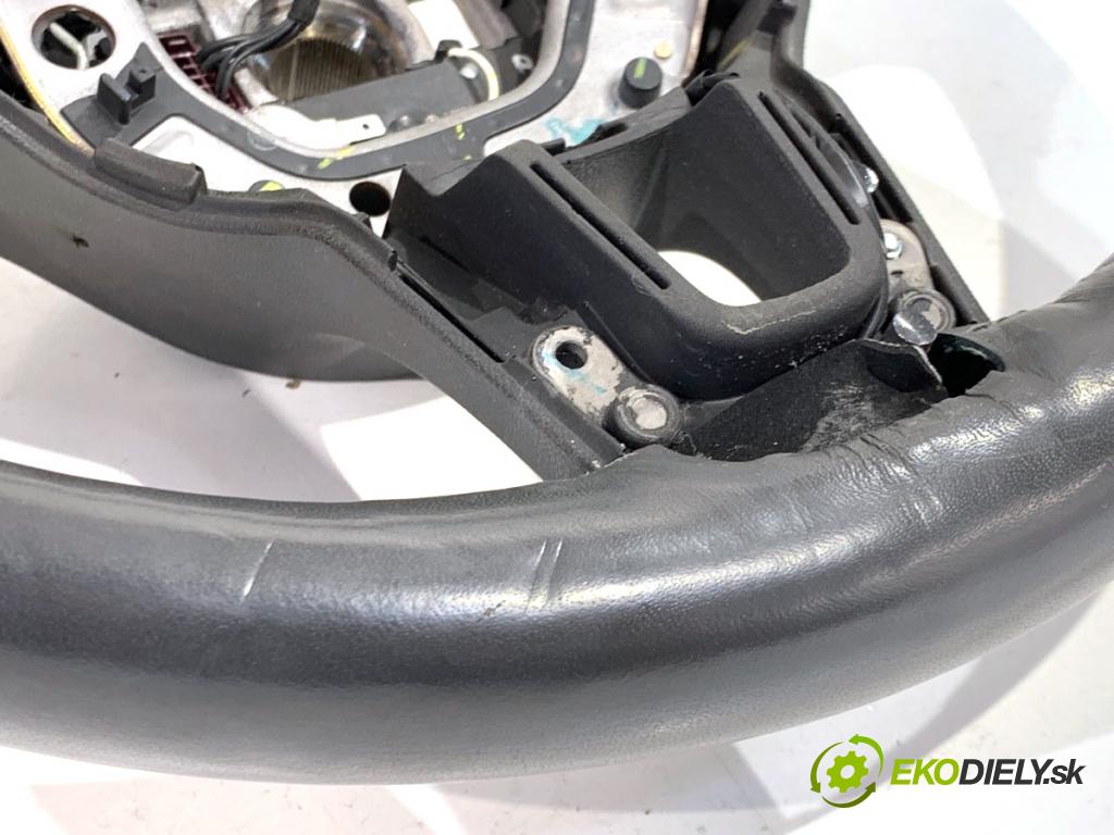 MERCEDES-BENZ GLE SUV 2020 270 kW GLE 450 EQ Boost 4-matic (167.157) 2498 Volant A0994643506 (Volant)