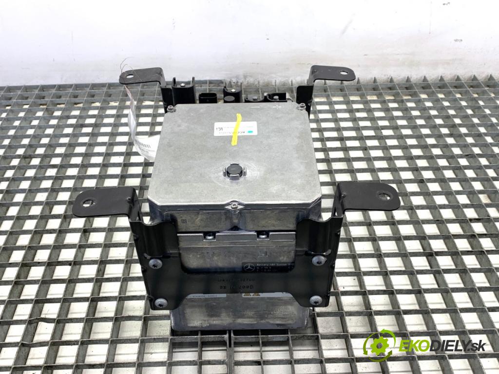 MERCEDES-BENZ GLE SUV 2020 270 kW GLE 450 EQ Boost 4-matic (167.157) 2498 BATERIA HYBRYDA AKUMULATOR: A0009826714
