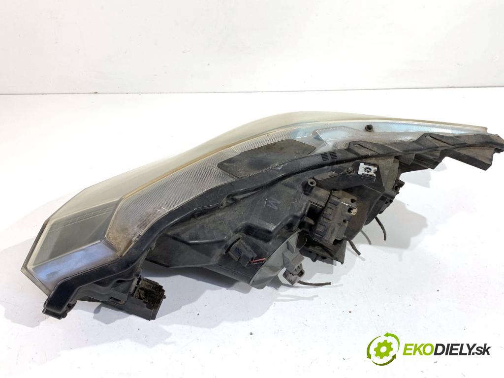 HONDA INSIGHT liftback 2009 73 kW 1.3 IMA (ZE2) 1339 světlomet pravý přední část