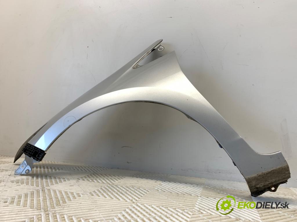 HONDA INSIGHT liftback 2009 73 kW 1.3 IMA (ZE2) 1339 blatník levý přední část