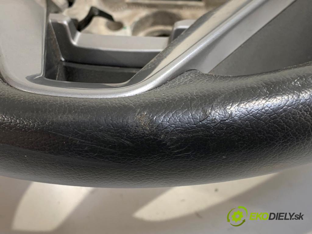 HYUNDAI TUCSON SUV 2015 85 kW 1.7 CRDi 1685 Volant (Volant)
