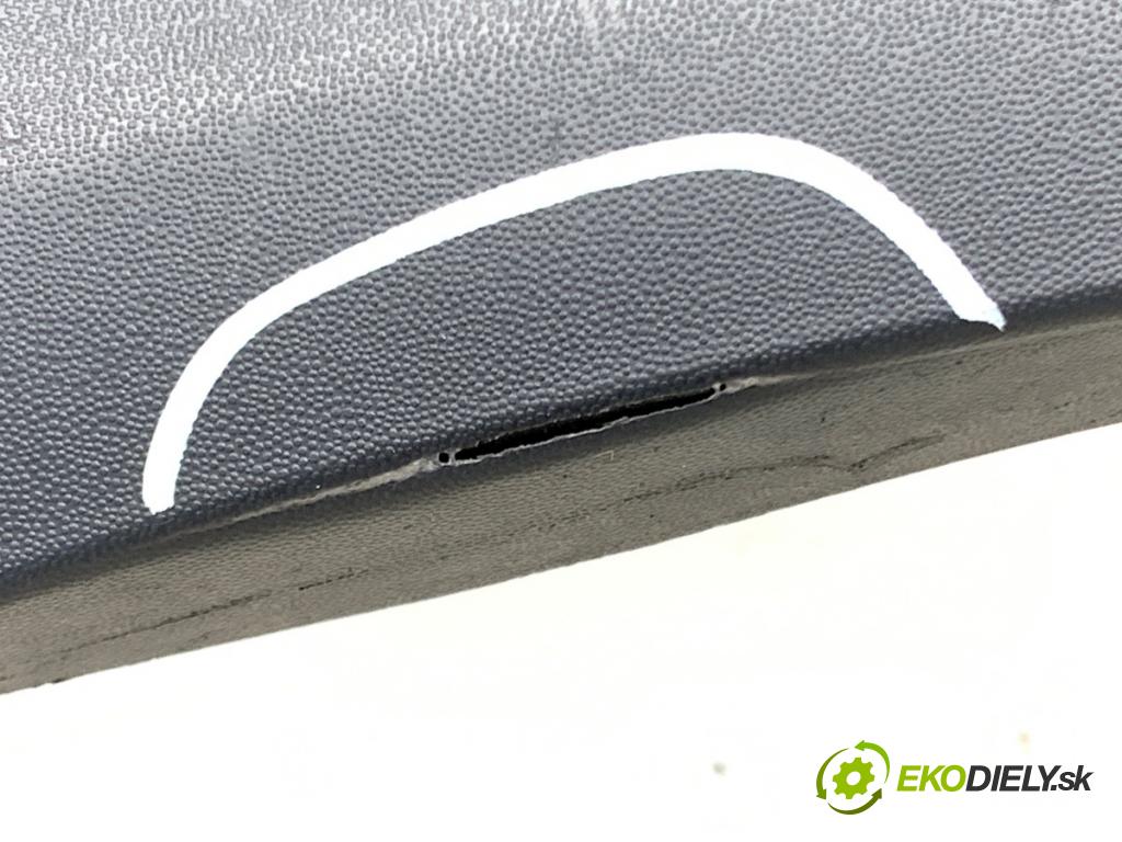 HYUNDAI TUCSON SUV 2015 85 kW 1.7 CRDi 1685 Lišta blatníka predný ľavá strana 87713-D7000