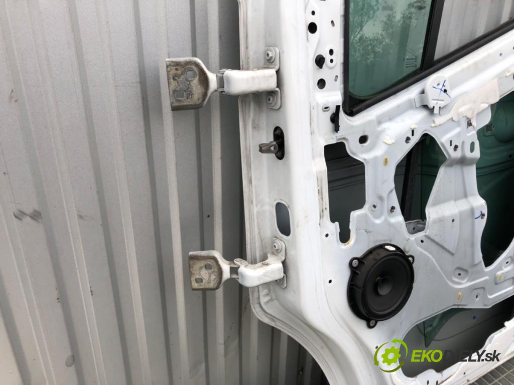 RENAULT MASTER III Skrzynia 2023 120 kW 2.3 dCi 165 FWD (FV0P, FV0U, FV11, FV12) 2298 dveře pravý přední část