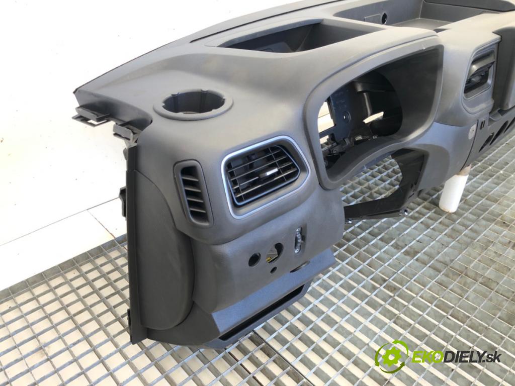 RENAULT MASTER III Skrzynia 2023 120 kW 2.3 dCi 165 FWD (FV0P, FV0U, FV11, FV12) 2298 Palubná doska (Palubná doska)